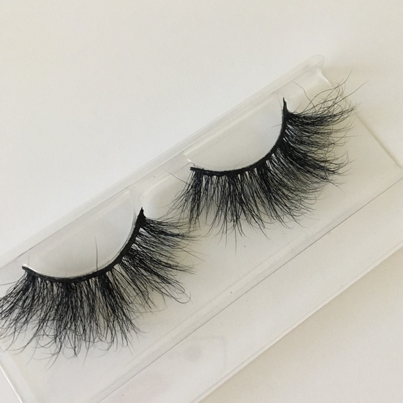 🦋Mink False Eyelashes - Picture 4 of 6